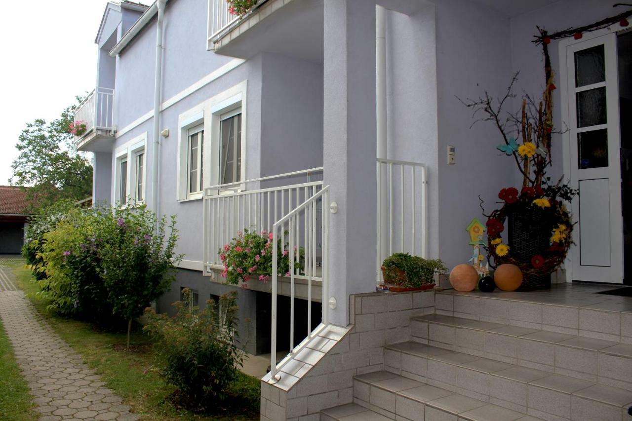 Appartement Berni Strebersdorf Eksteriør billede