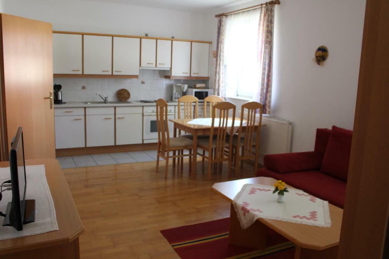 Appartement Berni Strebersdorf Eksteriør billede