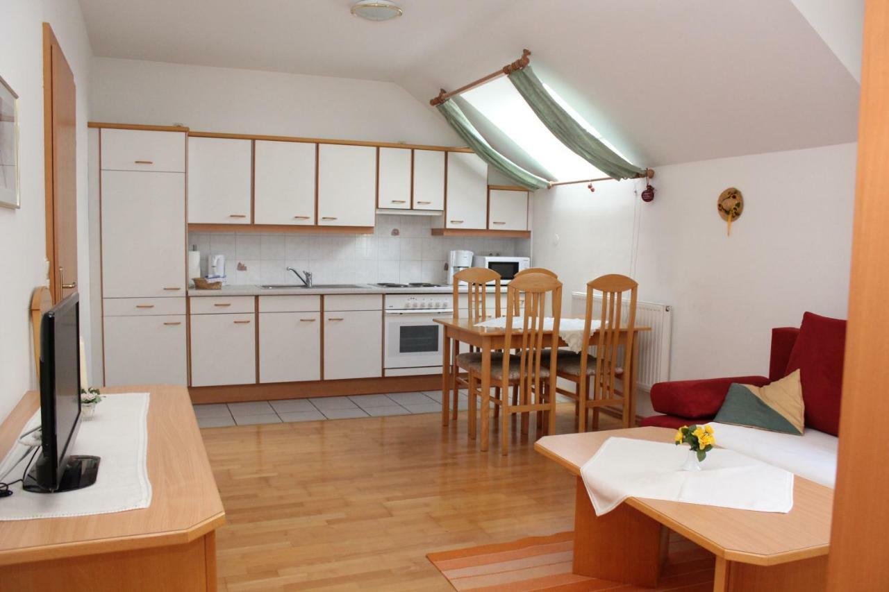 Appartement Berni Strebersdorf Eksteriør billede
